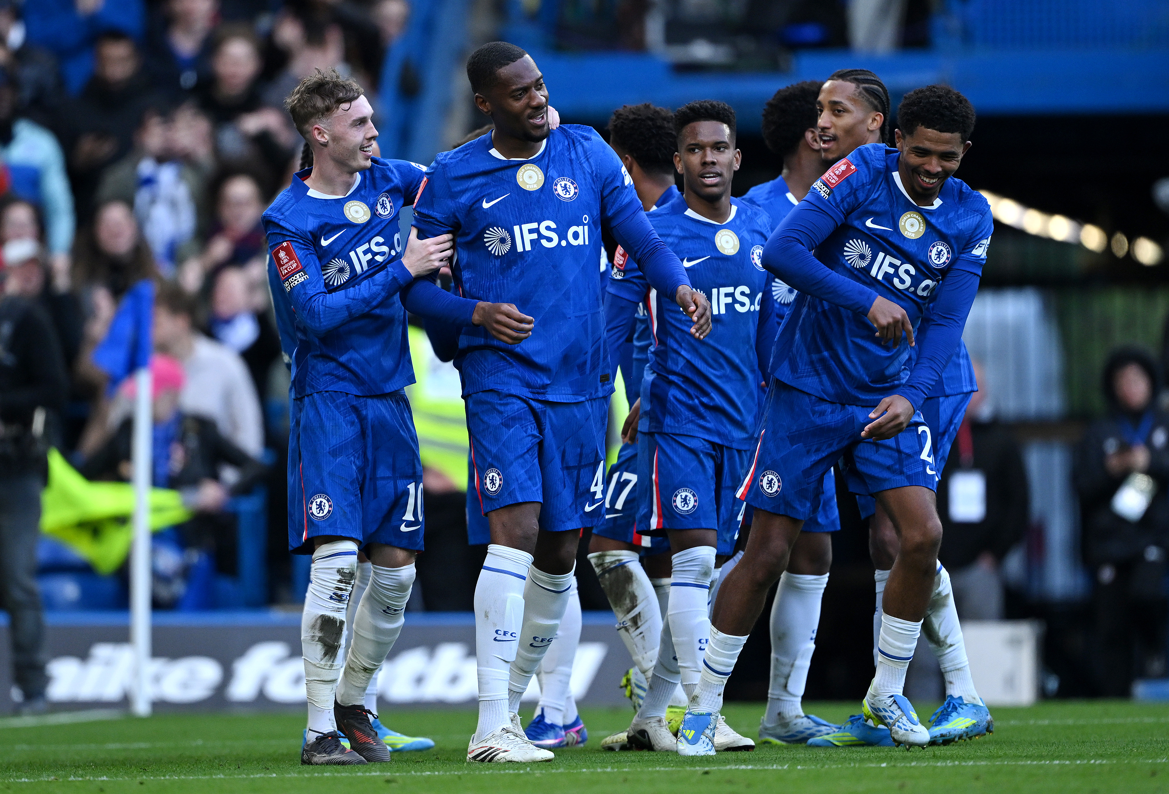 Sunday 05th Chelsea Daily News - LiveScore Daily News