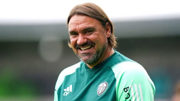 Daniel Farke's Leeds remain top of the Championship with nine games to go