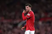 Gary Neville tells Man Utd to 'trade' Mason Mount for a better player