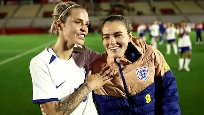 Grace Clinton will be eyeing a spot in England 3697