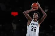 Jamarion Sharp is the new tallest NBA player this season