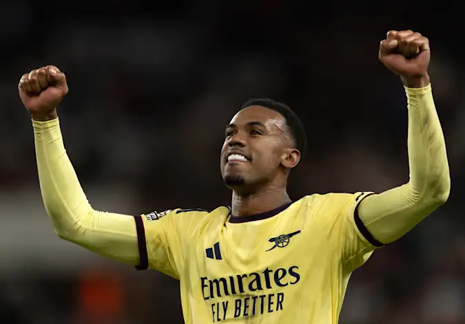 Gabriel starred at the back as Arsenal beat Sunderland