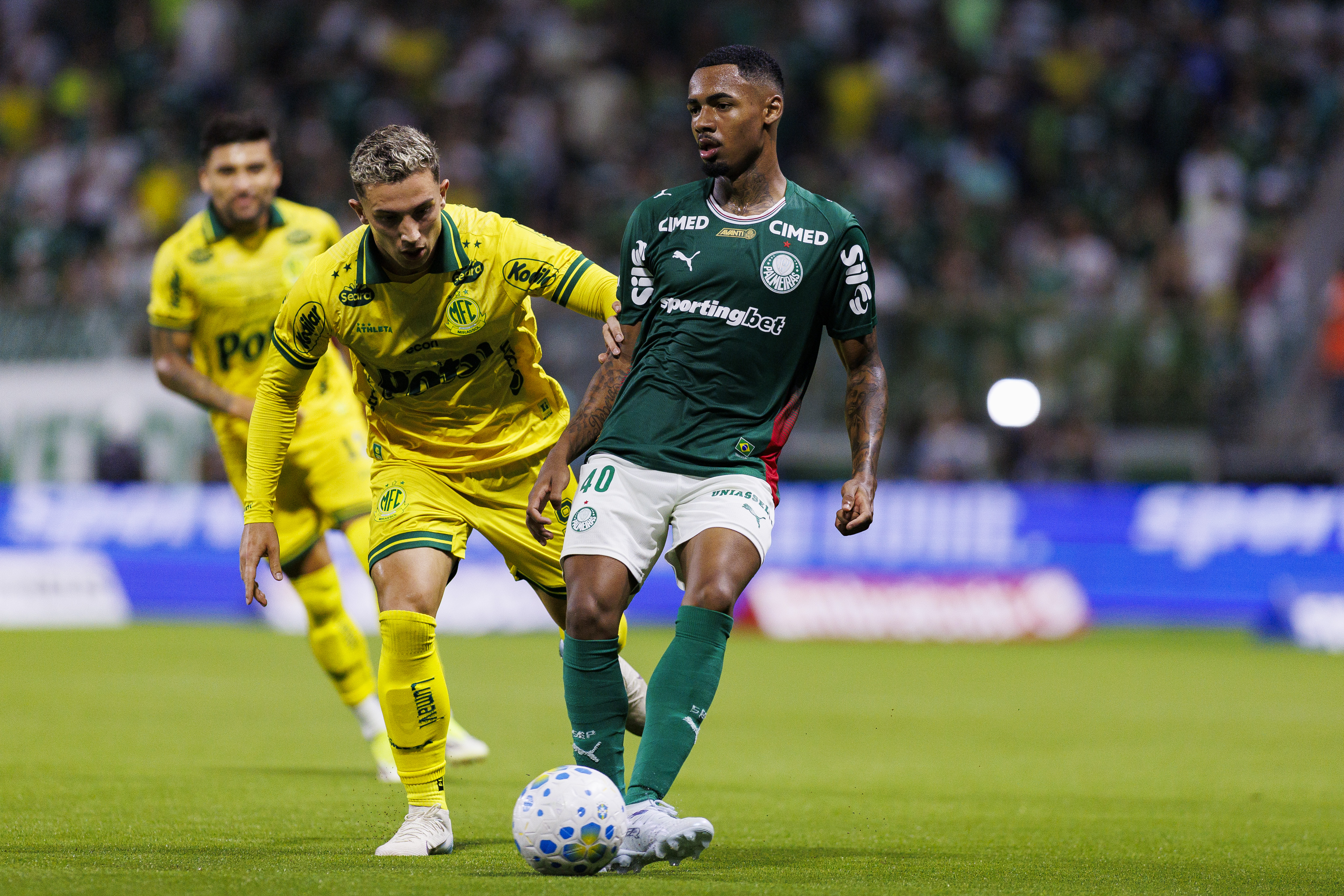 Should Manchester City Take a Punt on Palmeiras Star Allan?