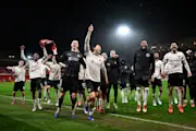 Cho Gue-sung And Teammates Celebrate Their 1-0 Win Over Nottingham Forest