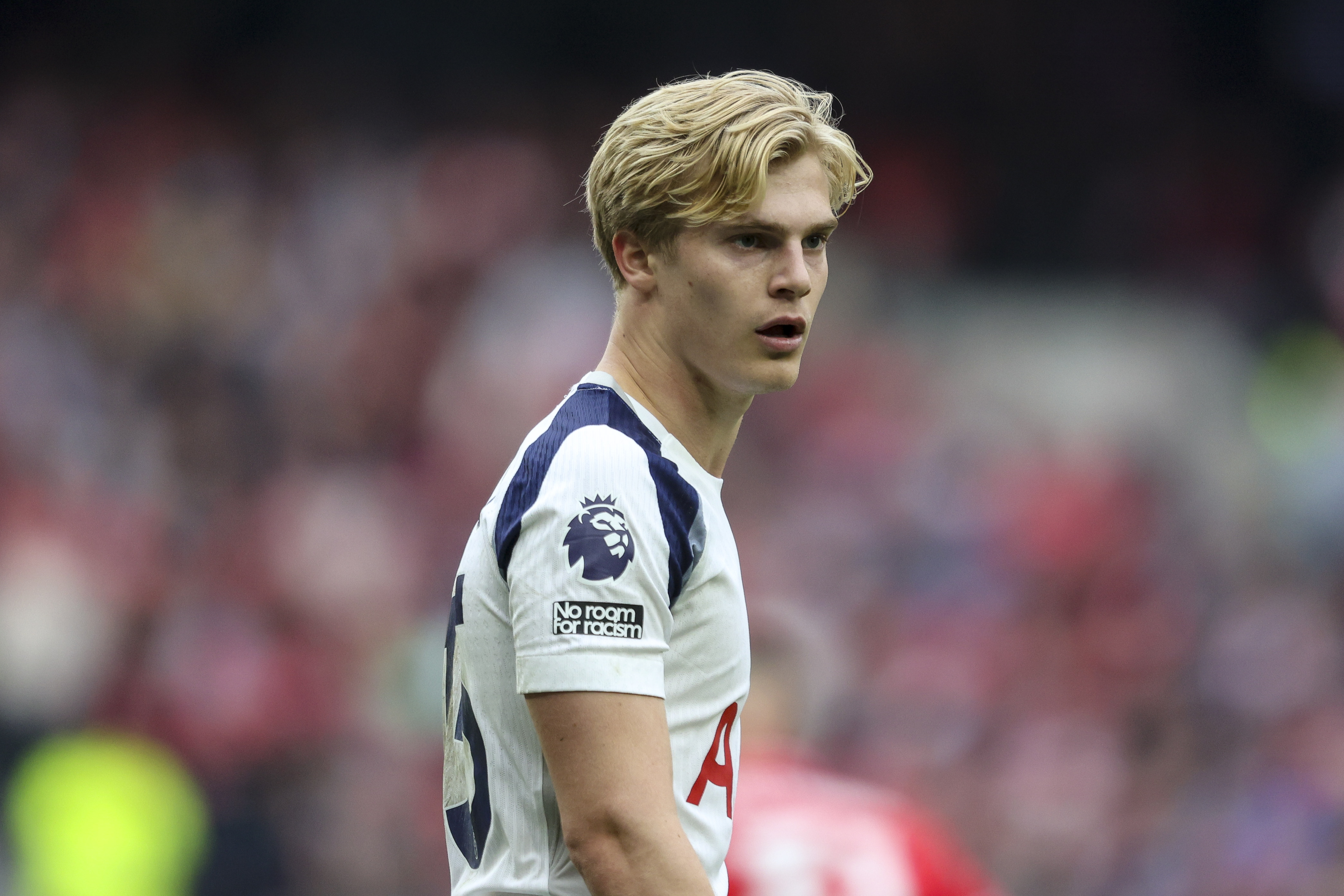 Lucas Bergvall: Tottenham asking price set as midfielder makes shock transfer request