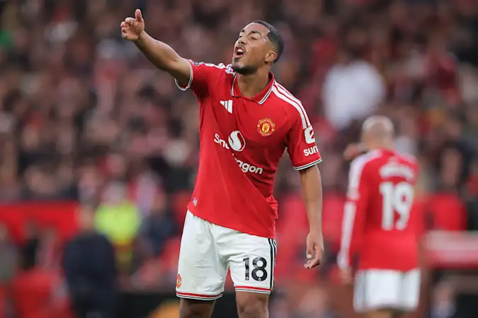 Youri Tielemans delivering instructions during Manchester United's 1-1 draw with Tottenham Hotspur