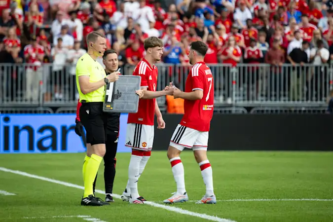 Manchester United Daily 20260812