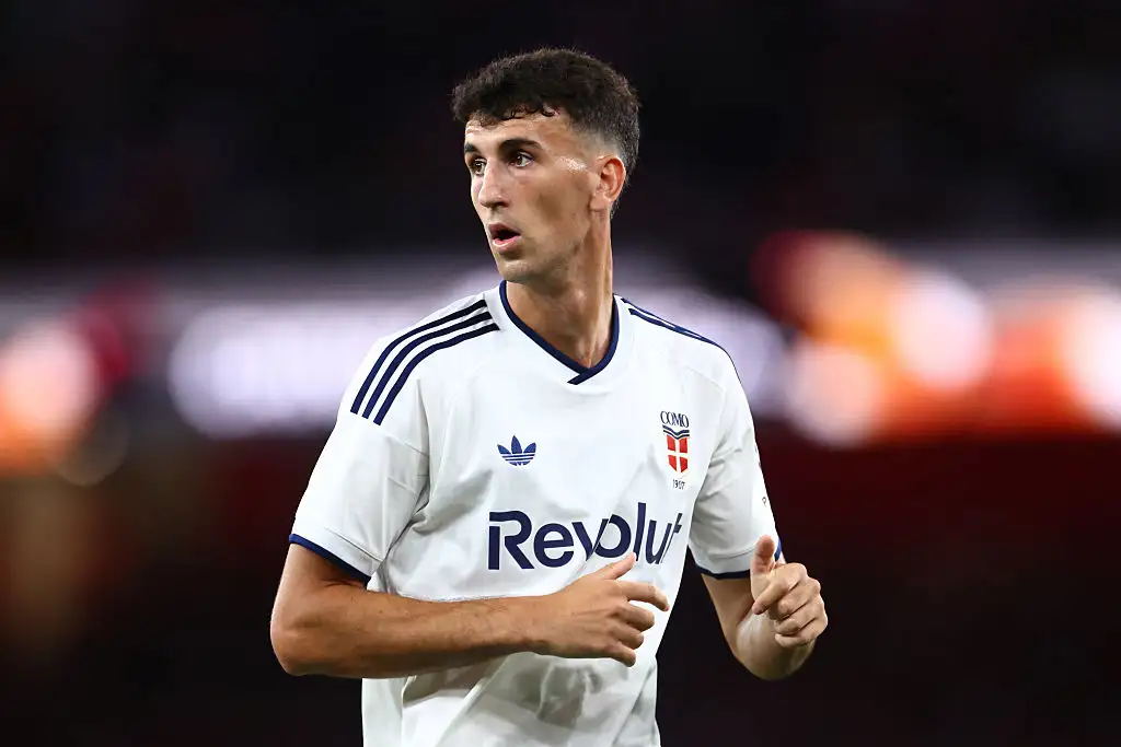 Como centre-back Jacobo Ramon