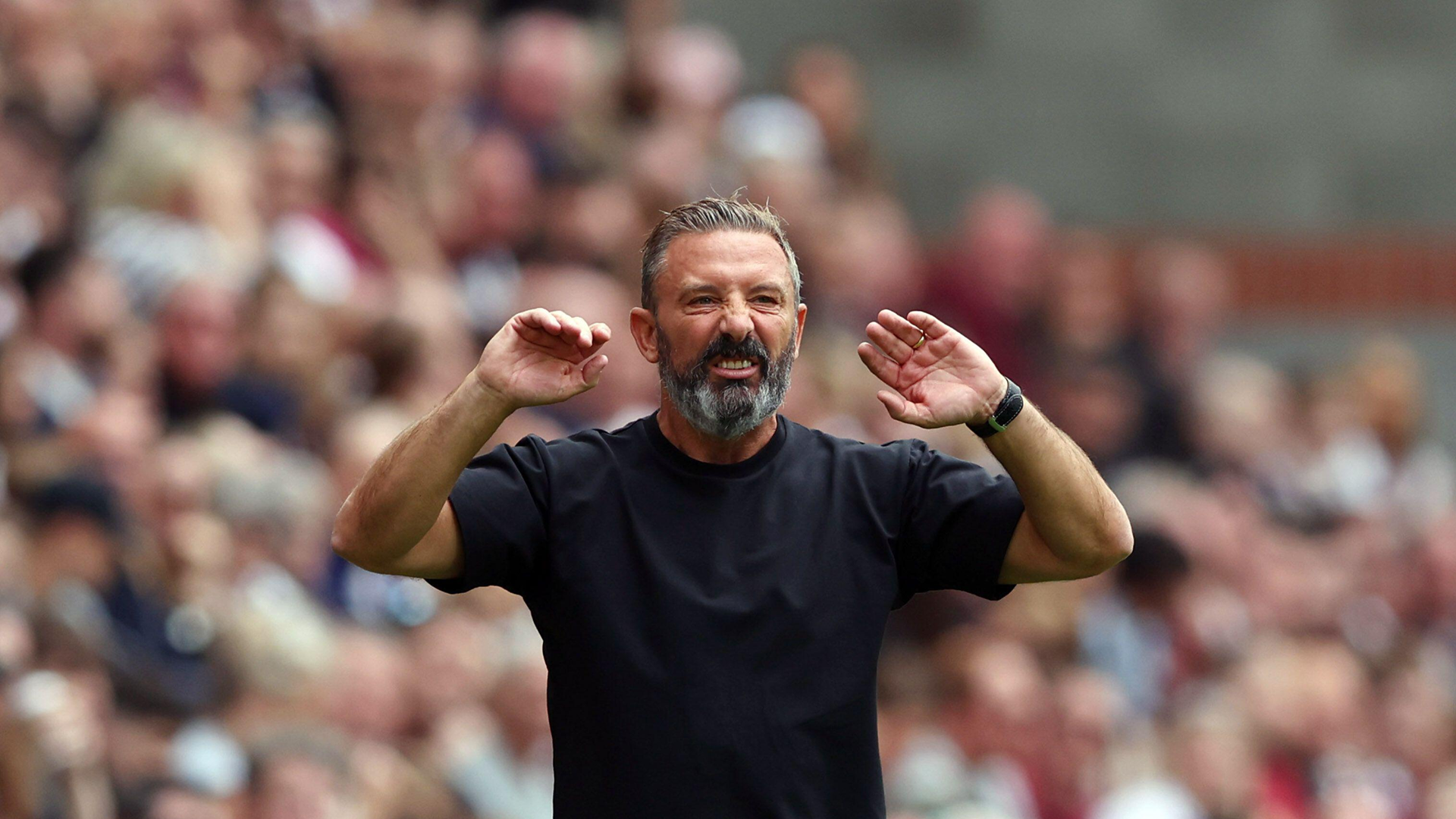 Derek McInnes has guided Hearts to the top of the Scottish Premiership