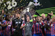 Dean Henderson of Crystal Palace celebrates the Uefa Confence League victory during the UEFA Conference League Final 2026 match between Crystal Palace FC and Rayo Vallecano de Madrid