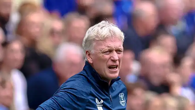 Everton boss David Moyes will be hoping to complete the double over former employers Manchester United