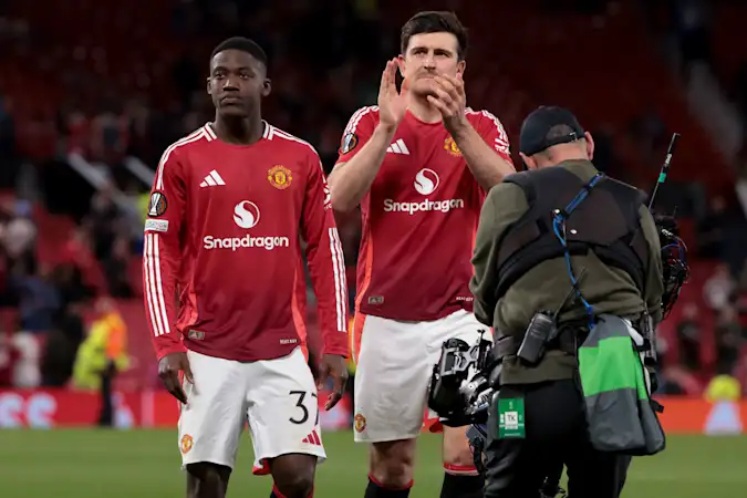 Harry Maguire, Kobbie Mainoo, Manchester United, 2025
