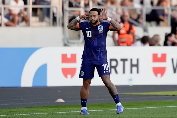 The Netherlands host Finland in Amsterdam on Sunday at 17:00 BST, aiming to extend their strong run in Group G and edge closer to World Cup qualification