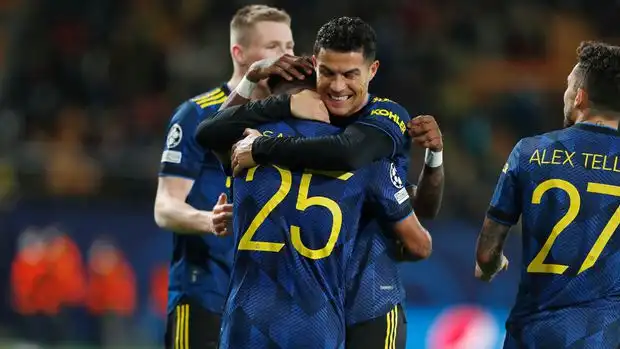 Follow the Champions League LIVE with LiveScore Watchalong