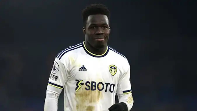 Transfer Talk: Leeds keen to hold Gnonto their Italian ace