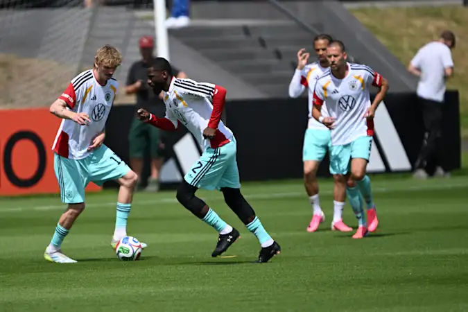 Manchester United Daily 20260602