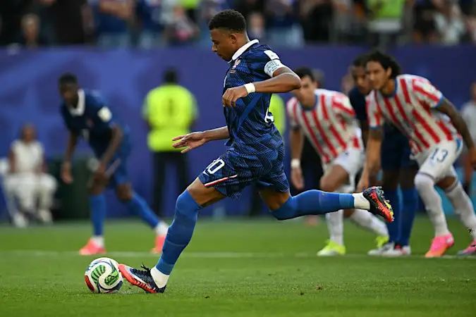 Mbappe's cool and calm penalty, his 19th World Cup goal in 19 World Cup matches