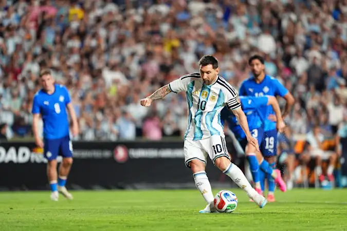 Lionel Messi on target for Argentina vs Iceland
