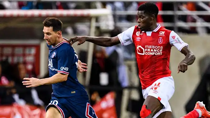 Pochettino praises influential Messi after PSG debut in win over Reims