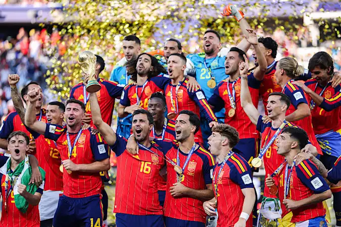 Record breaking Spain set a new standard