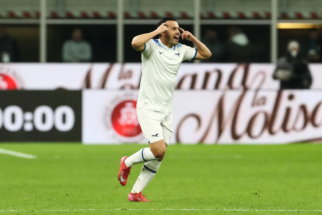 AC Milan host Lazio at the San Siro on Saturday evening (19:45 GMT), with the second-placed Rossoneri hoping to keep the pressure on table-toppers Roma in the thrilling race for the Scudetto.
