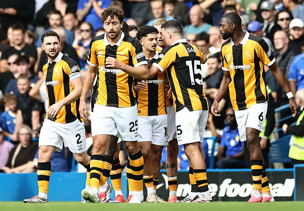 Hull City's Algerian midfielder #10 Mohamed Belloumi (C) celebrates scoring the equalising goal during the English Premier League football match between Chelsea and Hull City at Stamford Bridge in London on September 12, 2026